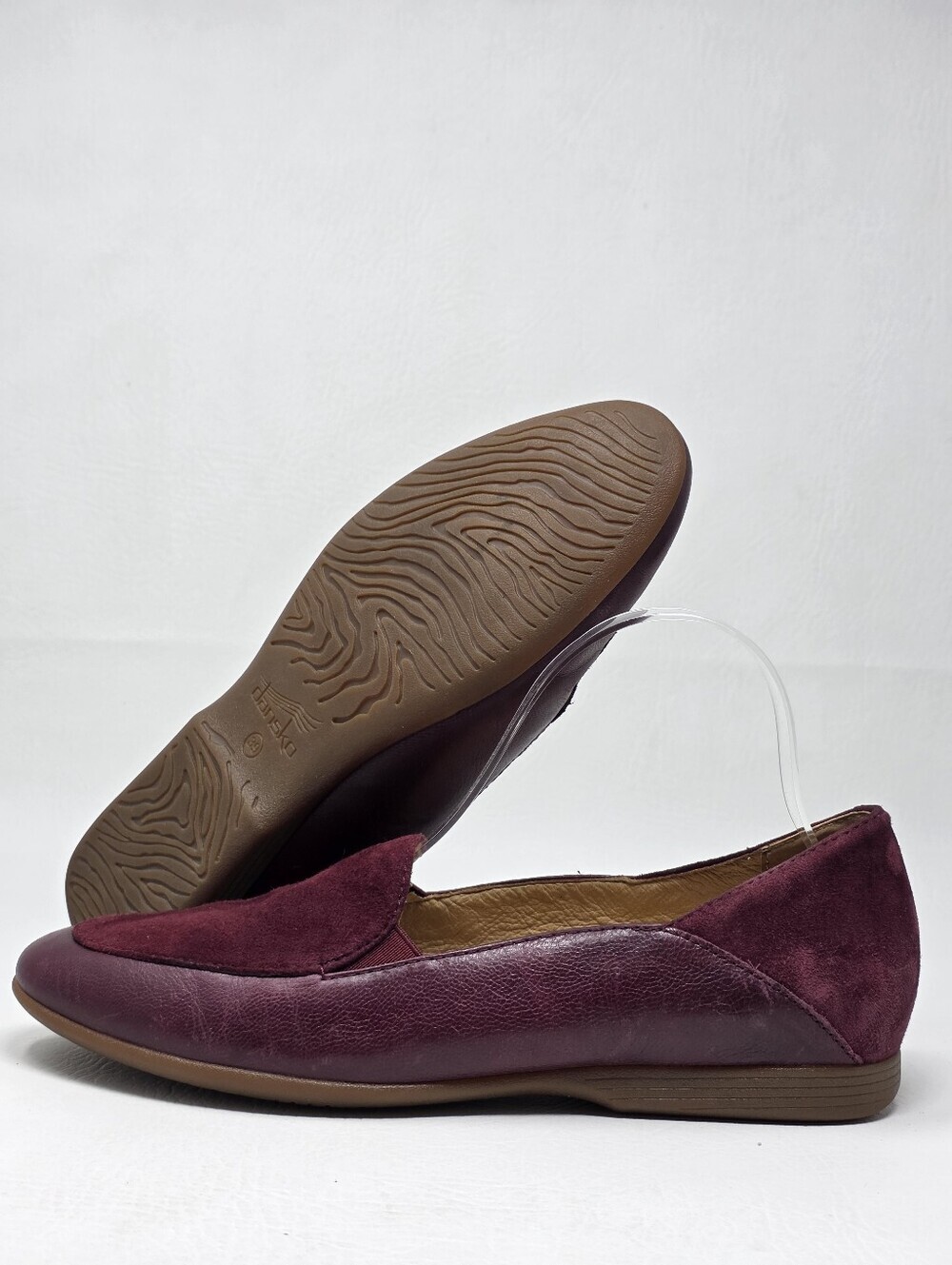 Dansko Lace Women’s Loafers Shoes Wine Glazed Kid Leather Sz EU 39 US 8.5-9